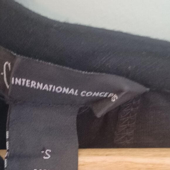 INC Boho Top Womens Small Embroidered Floral Cold Shoulder Beaded Peasant - Picture 7 of 9